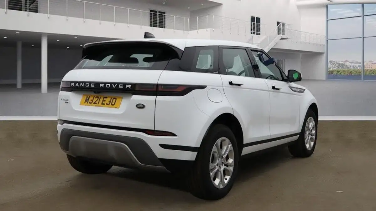 2021-land-rover-range-rover-evoque-15-p300e-s-big-7