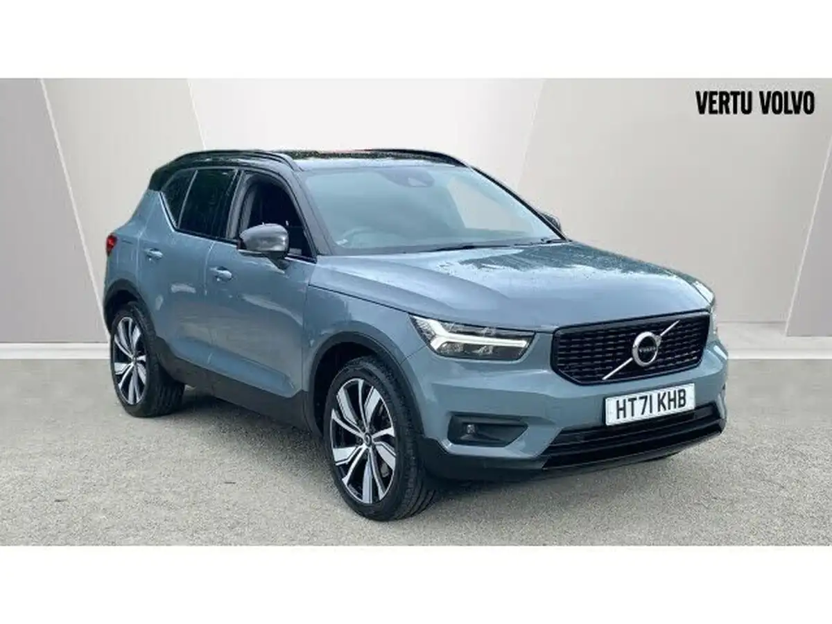 2022-volvo-xc40-15-t5-r-design-pro-big-0