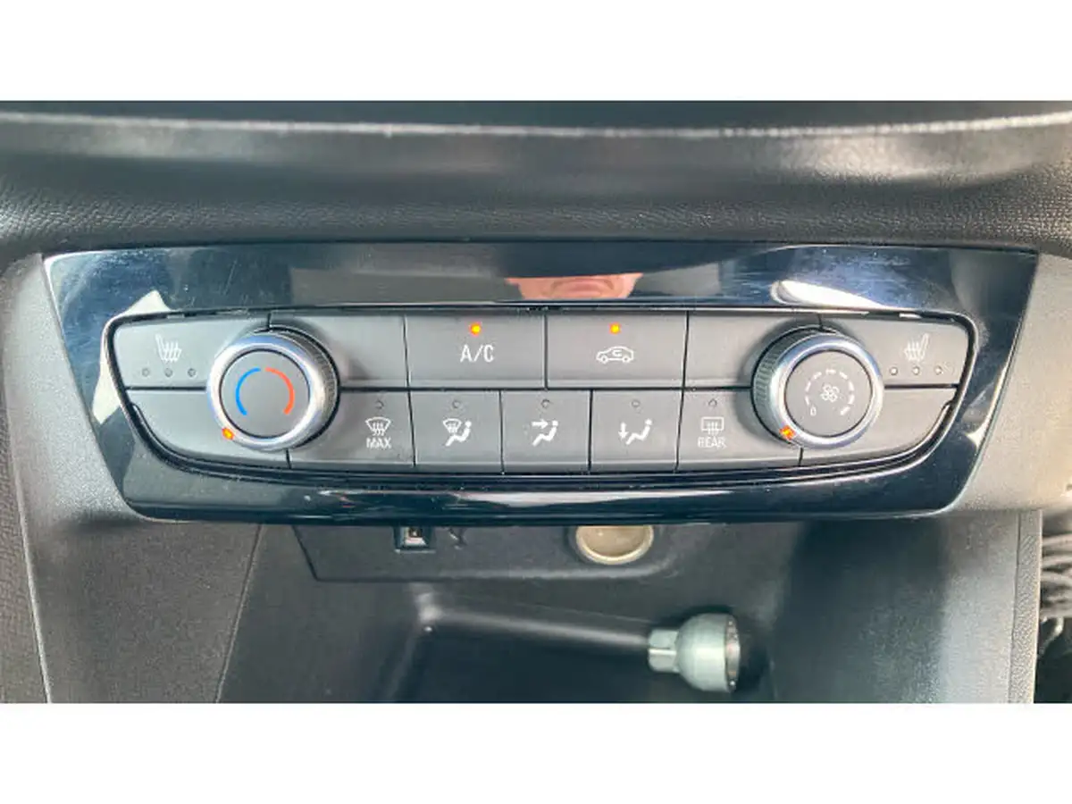 2021-vauxhall-corsa-12-turbo-griffin-edition-big-24
