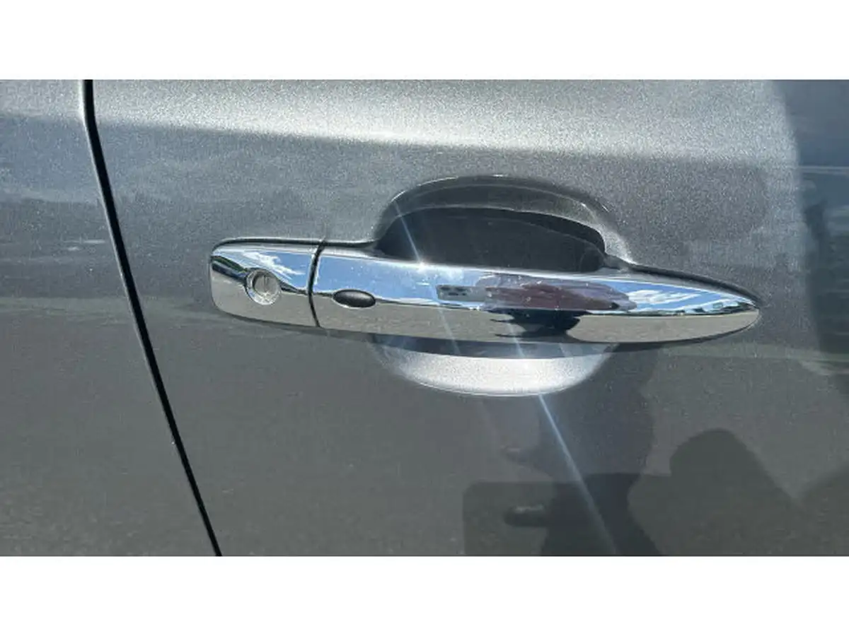 2021-nissan-leaf-e-tekna-big-27