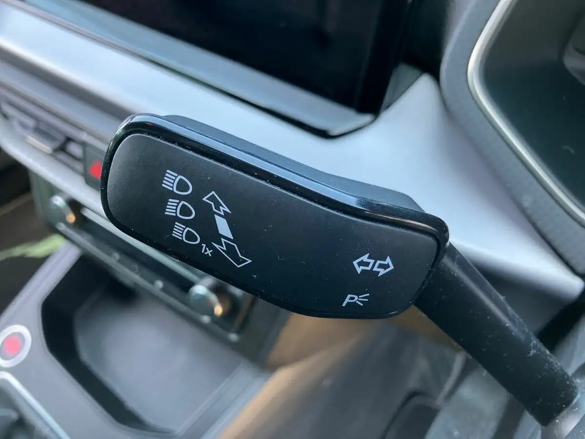 2022-seat-ibiza-10-tsi-xcellence-lux-95ps-big-33