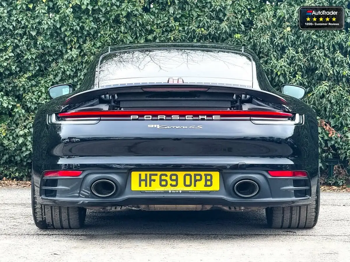 2019-porsche-911-30-carrera-4-s-450ps-coupe-pdk-big-12