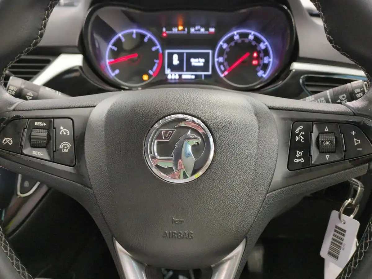 2015-vauxhall-corsa-14i-limited-edition-100ps-turbo-ss-5d-1364cc-big-16
