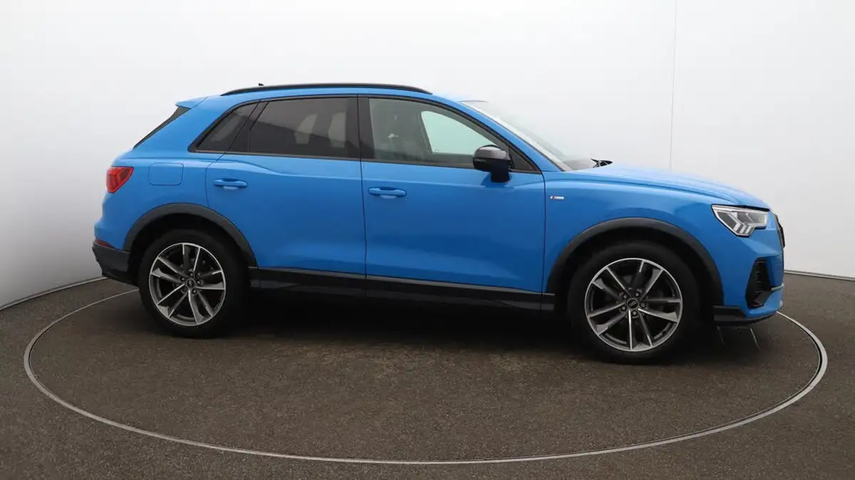 2021-audi-q3-15-35-tfsi-black-edition-codcomfort-sound-pack-station-wagon-big-41
