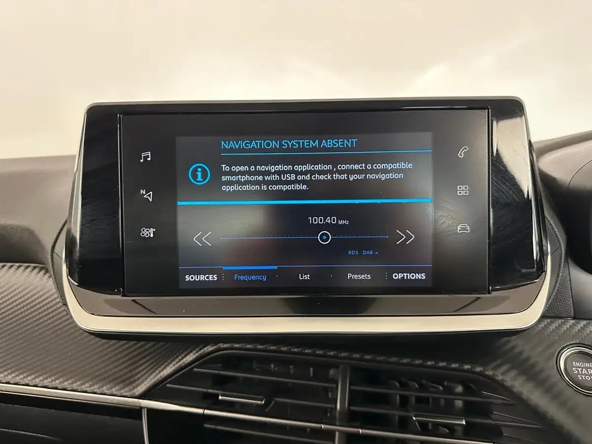 2022-peugeot-208-12-puretech-active-premium-100bhp-big-33