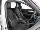 2019-volvo-xc40-20td-d3-momentum-pro-awd-geartronic-small-2