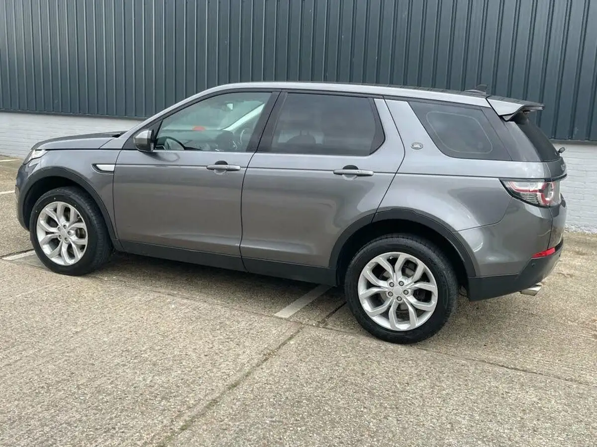 2015-land-rover-discovery-sport-22td-hse-awd-auto-big-31