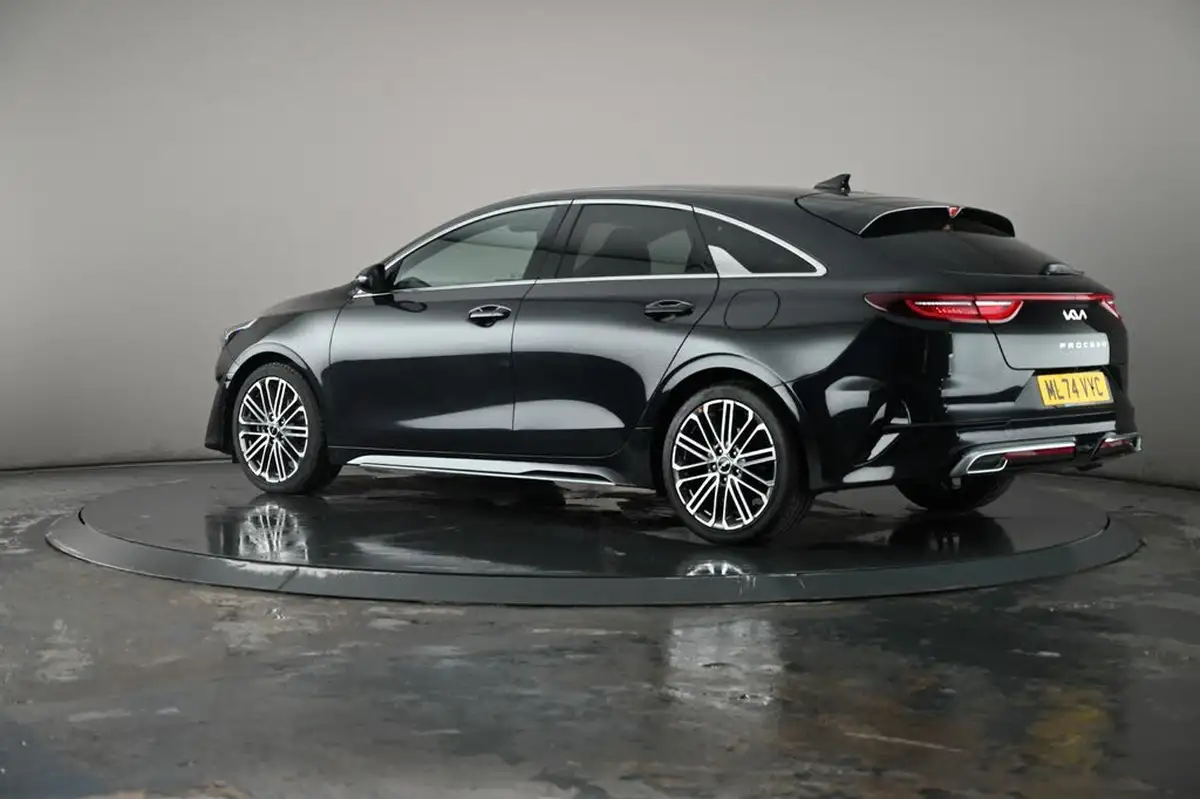 2024-kia-pro-ceed-15-t-gdi-gt-line-s-138bhp-big-18