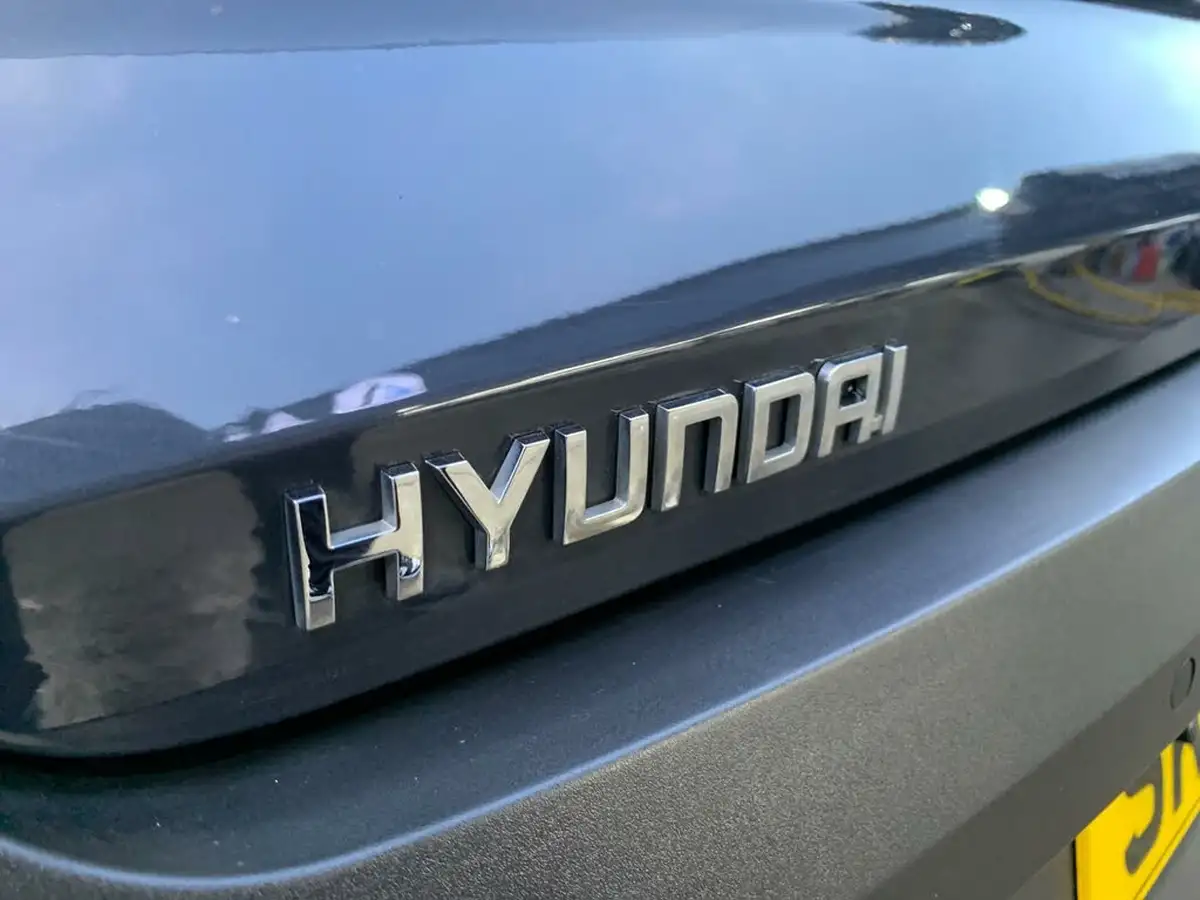 2022-hyundai-bayon-10-t-gdi-se-connect-dct-big-30