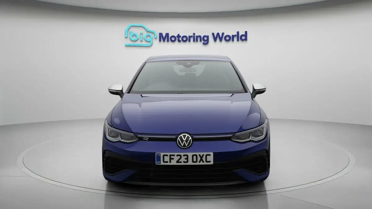 2023-volkswagen-golf-20-tsi-r-320ps-hatchback-big-2