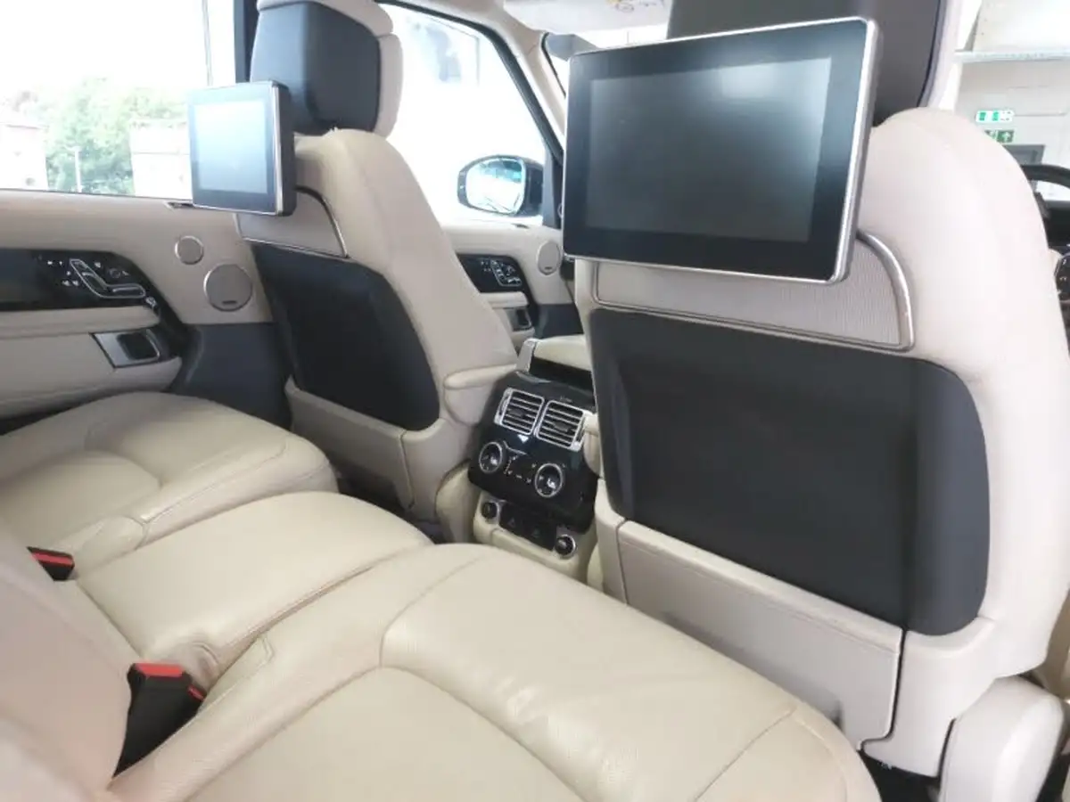 2021-land-rover-range-rover-50-v8-p525-autobiography-lwb-big-18