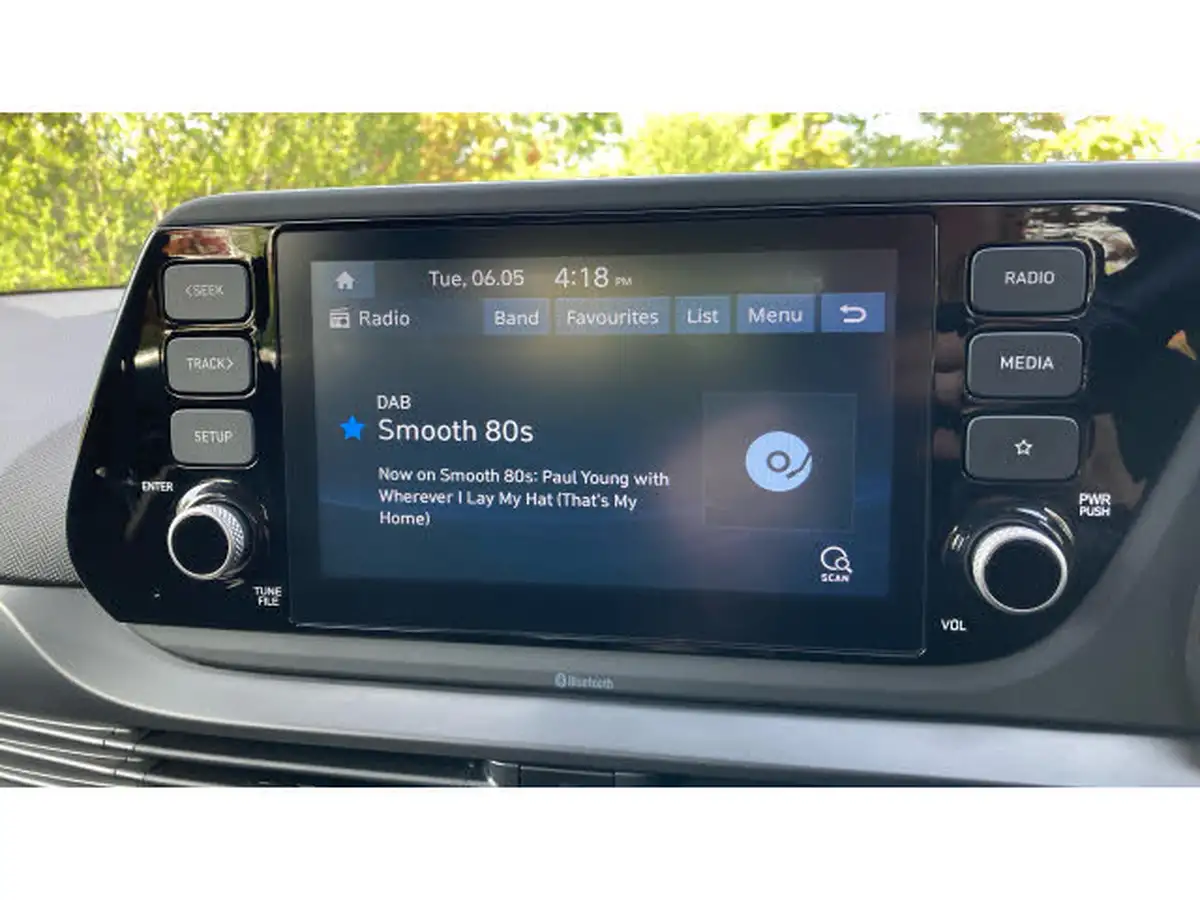 2022-hyundai-i20-10-t-gdi-se-connect-eclutch-imt-big-34