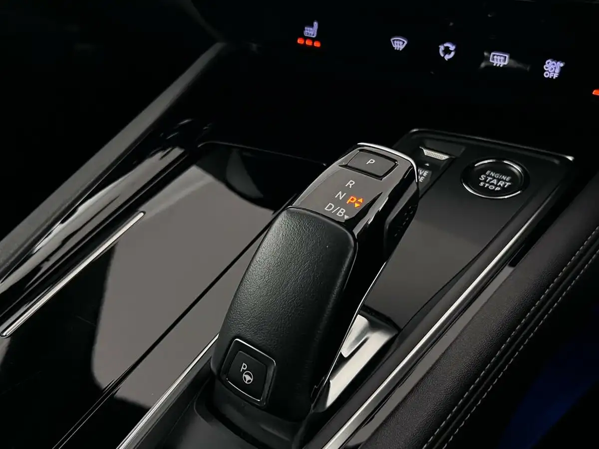 2022-peugeot-508-16-puretech-gt-premium-225bhp-hybrid-e-eat8-big-24