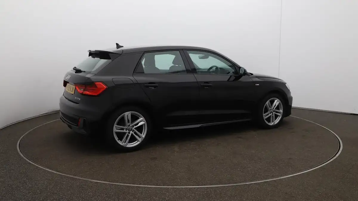 2019-audi-a1-10-25-tfsi-s-line-big-52