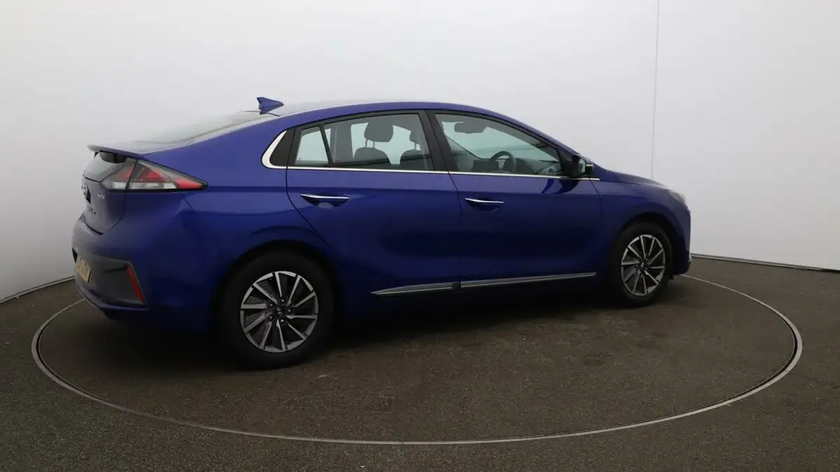 2022-hyundai-ioniq-e-premium-electric-big-51