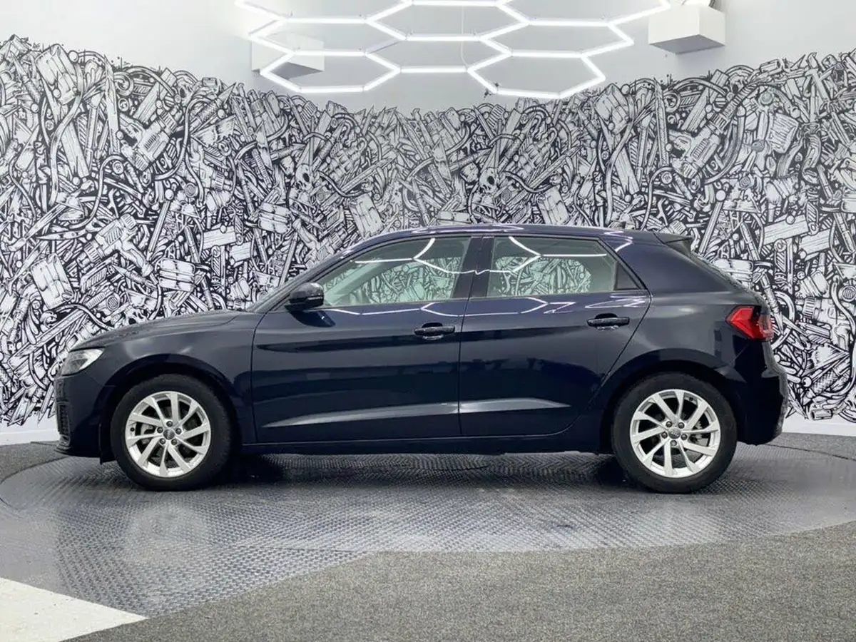 2019-audi-a1-10-30-tfsi-sport-big-11