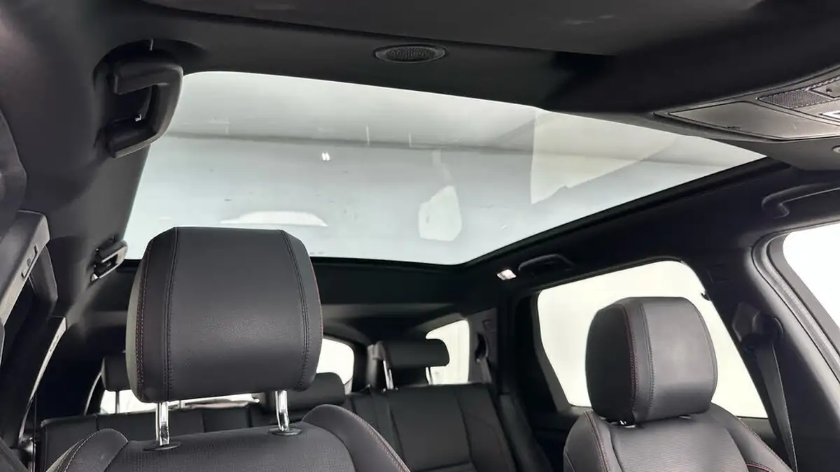 2022-land-rover-discovery-sport-15-p300e-r-dynamic-se-big-43