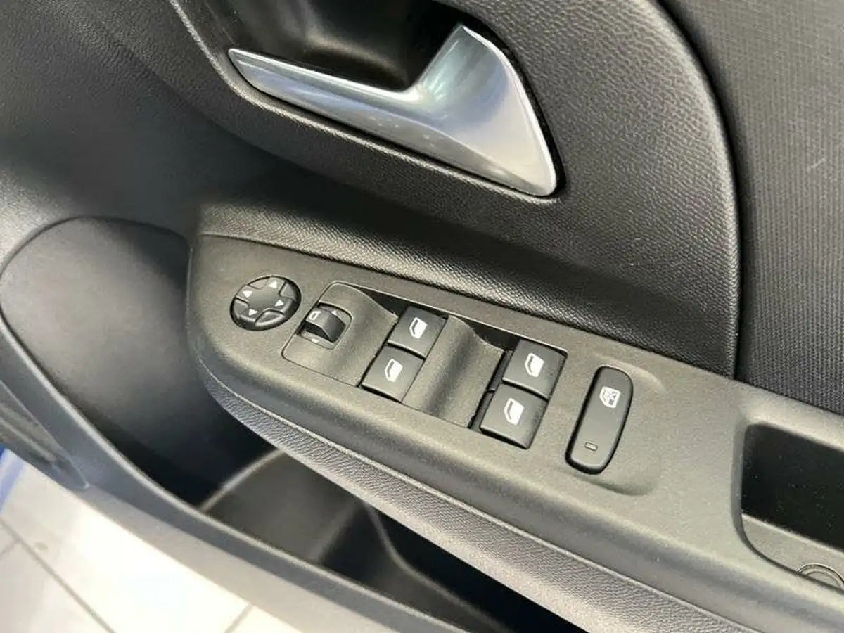 2021-vauxhall-corsa-12i-se-edition-big-27