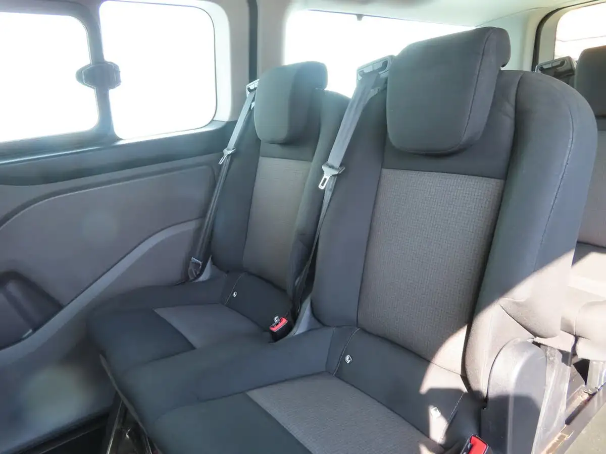 2019-ford-tourneo-custom-20tdci-320-l2-shuttle-bus-130pseu6dt-auto-big-41