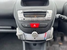 2008-toyota-aygo-10-platinum-5d-small-24