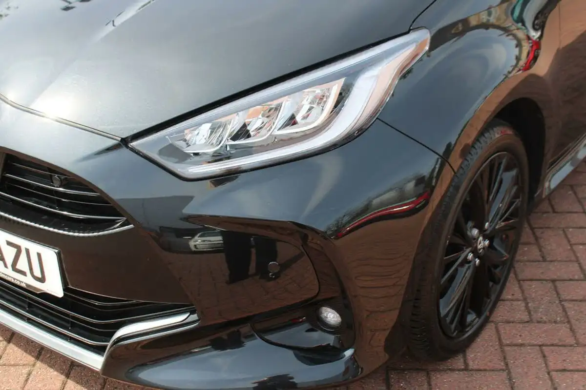 2023-toyota-yaris-15-vvt-i-excel-big-8