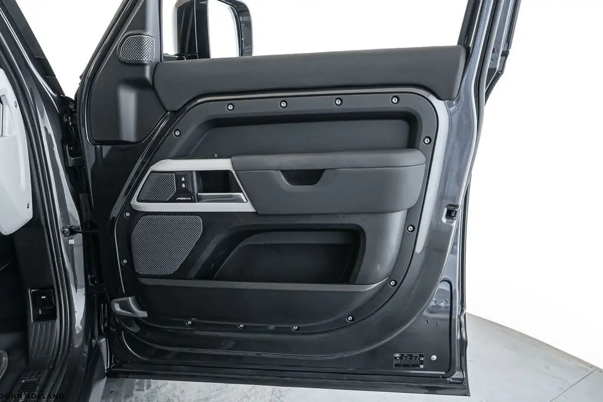 2022-land-rover-110-defender-30-d250-x-dynamic-se-big-12
