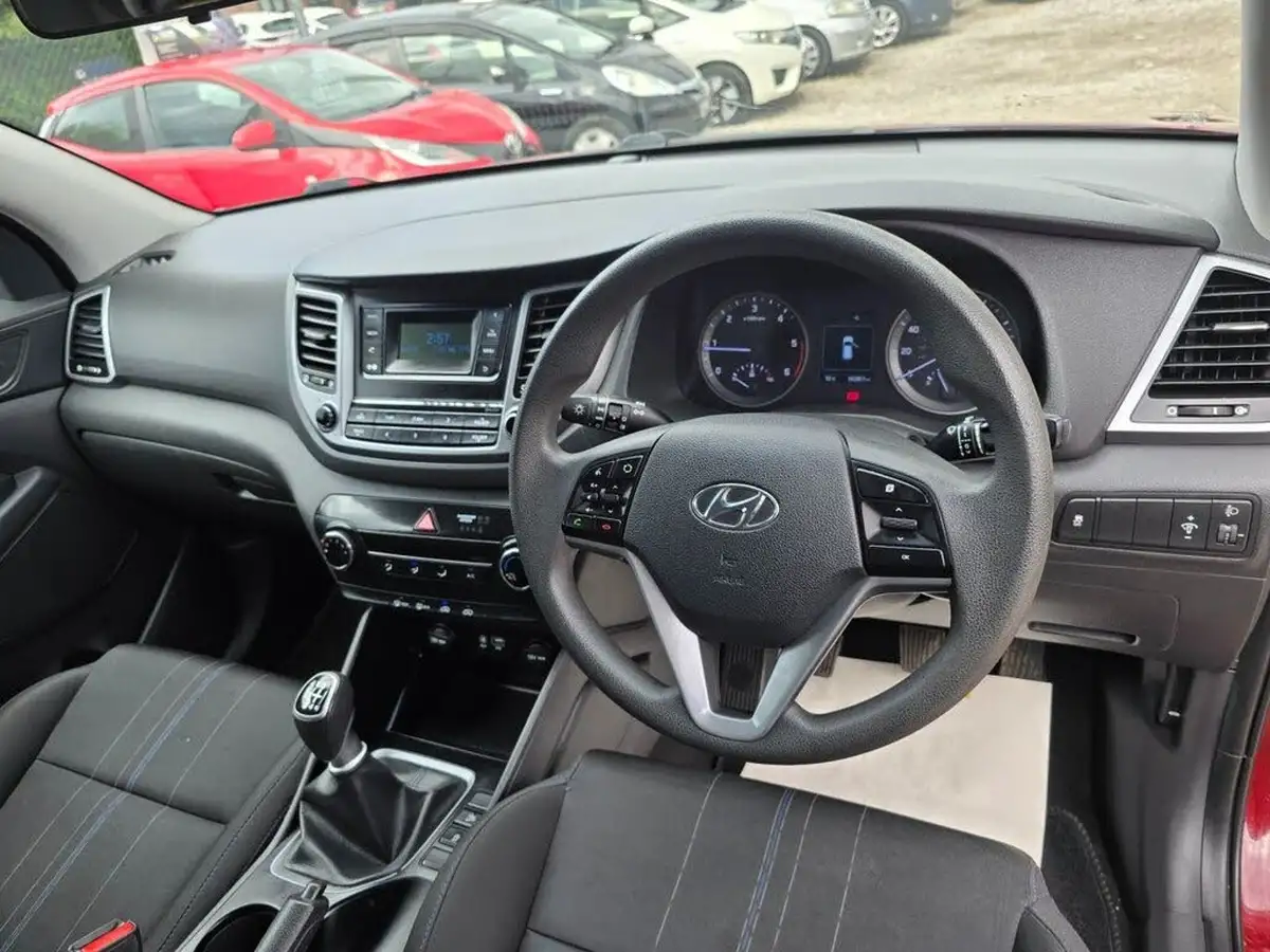 2015-hyundai-tucson-17crdi-blue-drive-s-big-14