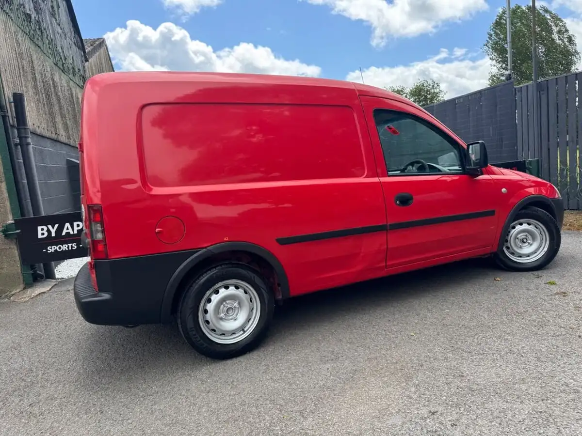 2010-vauxhall-combo-13td-1700-panel-big-3