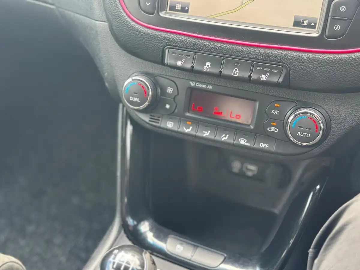 2015-kia-pro-ceed-16-t-gdi-gt-big-30