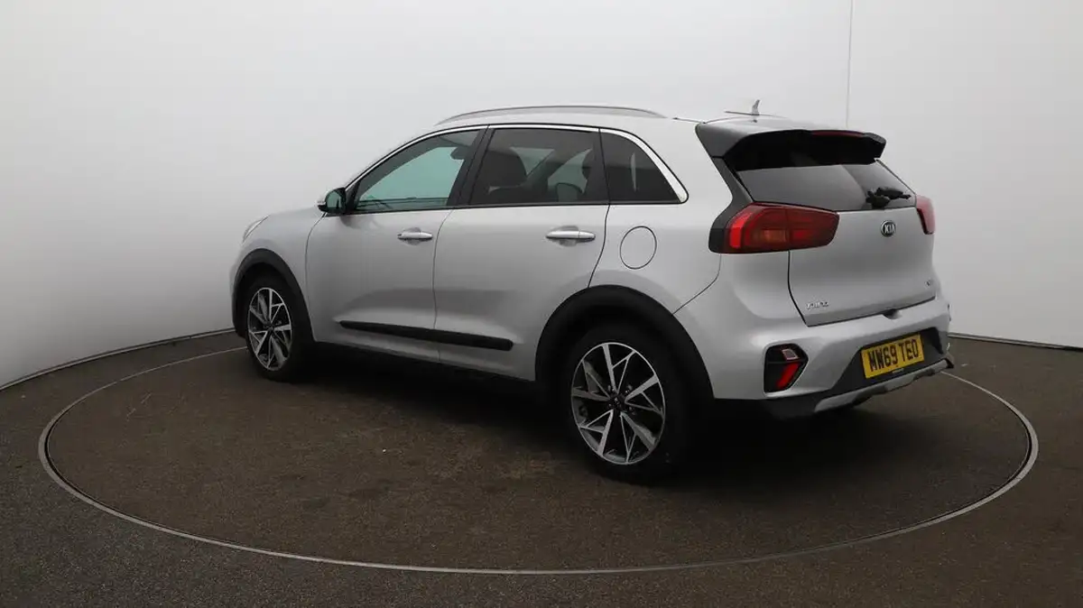 2019-kia-niro-16-gdi-3-156kwh-big-55