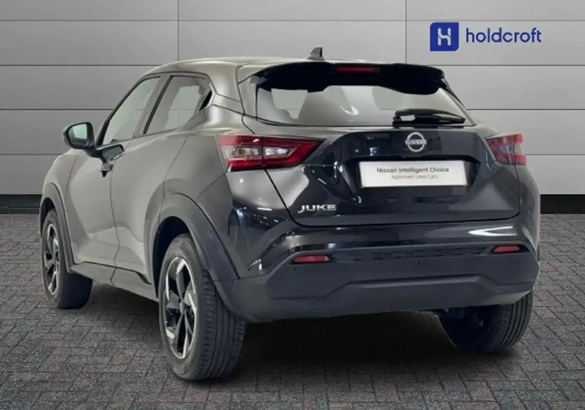 2024-nissan-juke-10-dig-t-n-connecta-big-4
