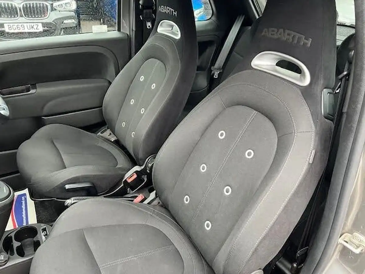 2018-abarth-595-14-tjet-mta-big-14