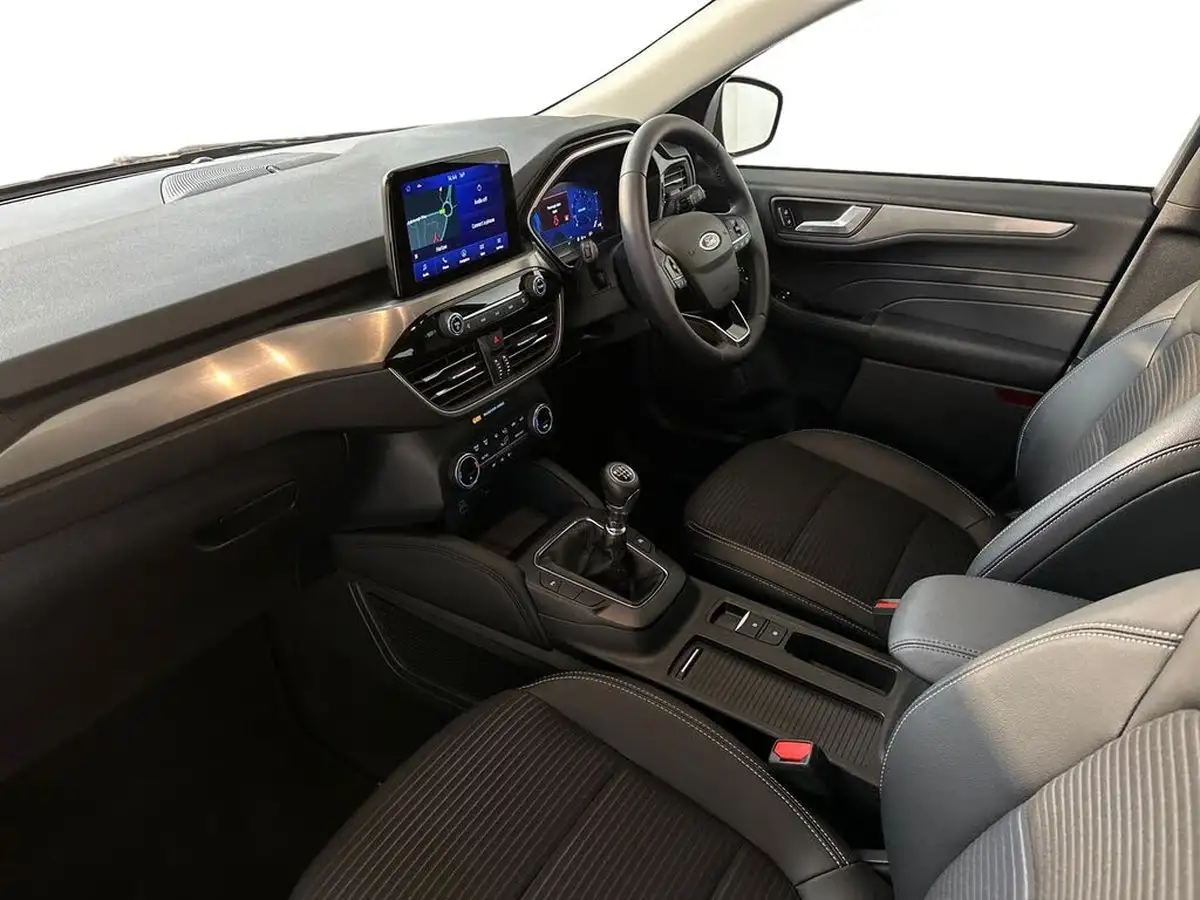 2022-ford-kuga-big-10
