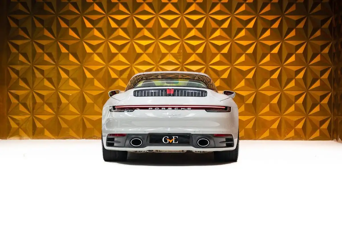 2023-porsche-911-30-targa-4-big-6