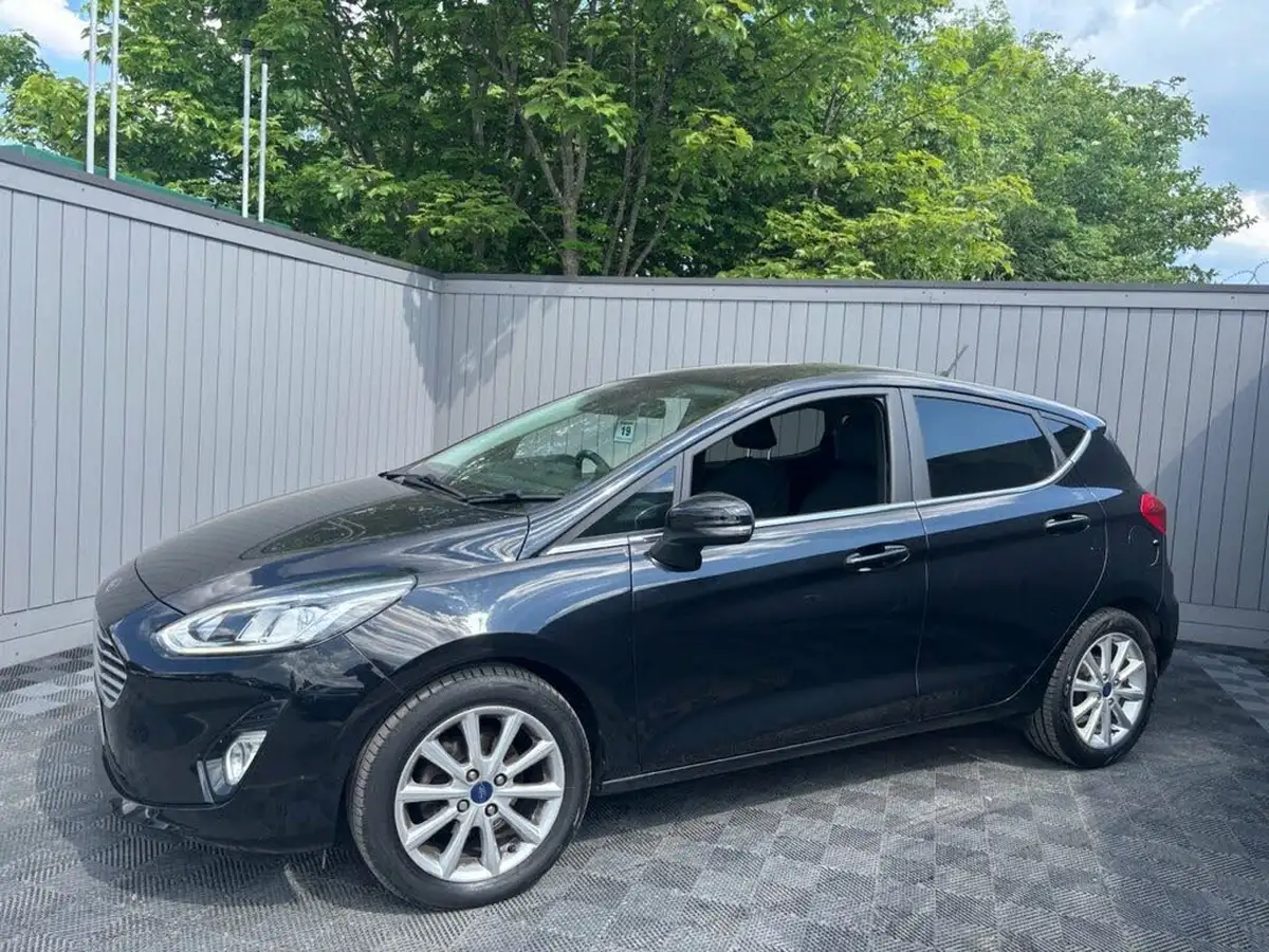 2019-ford-fiesta-10t-titanium-100ps-5d-big-1