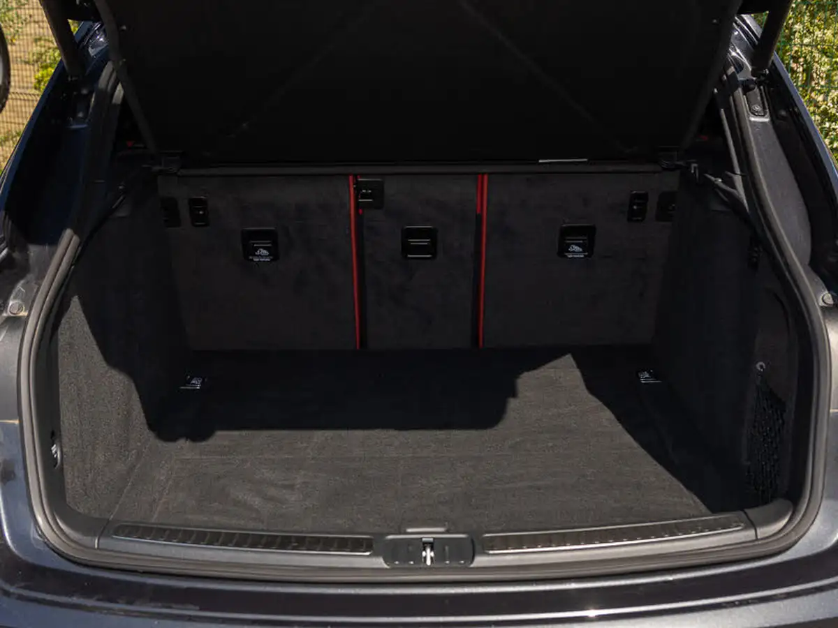 2021-porsche-macan-29-v6-gts-380ps-big-18