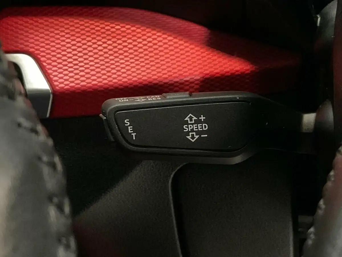 2019-audi-q2-16-30-tdi-sport-big-39