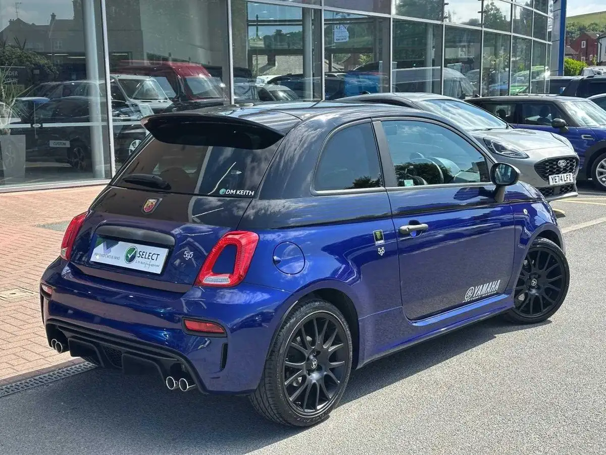 2021-abarth-595-14-tjet-monster-yamaha-big-6