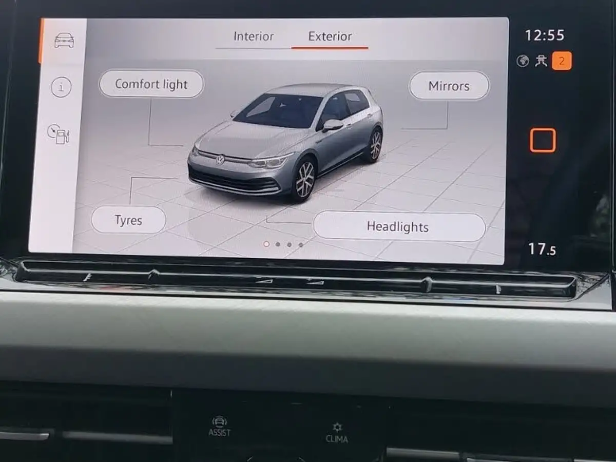 2023-volkswagen-golf-15-etsi-life-150ps-hatchback-big-14