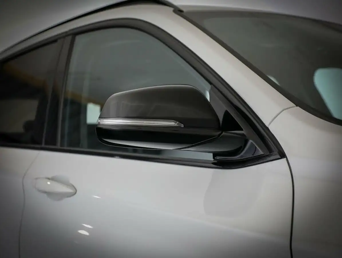 2021-bmw-x1-20-sdrive20i-sport-big-6