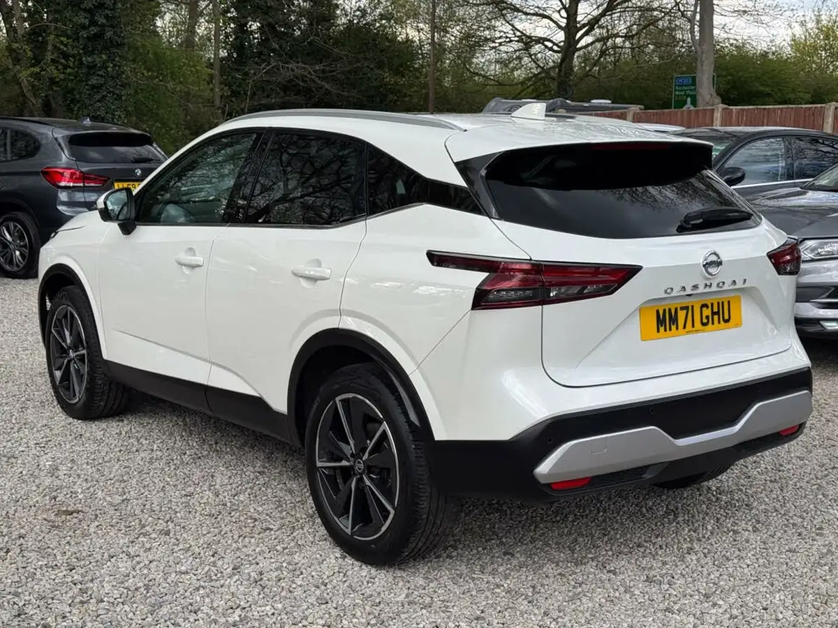 2021-nissan-qashqai-13-dig-t-tekna-158ps-xtronic-big-4