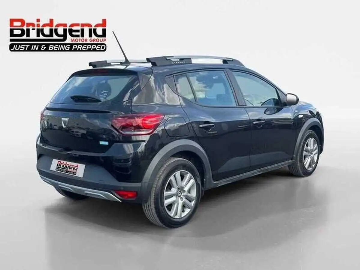 2021-dacia-sandero-stepway-10-tce-comfort-100bhp-bi-fuel-big-2