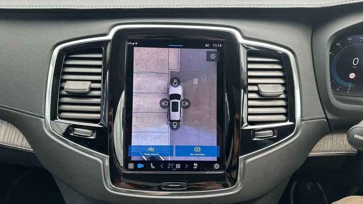 2022-volvo-xc90-20-t8-ultimate-bright-big-17
