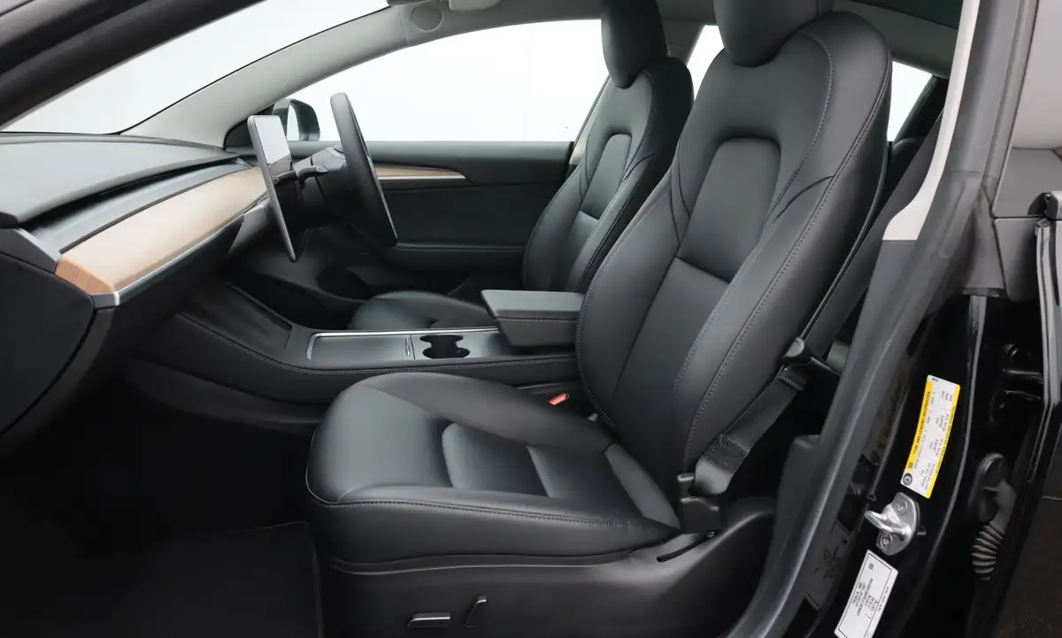 2021-tesla-model-3-e-standard-plus-big-14