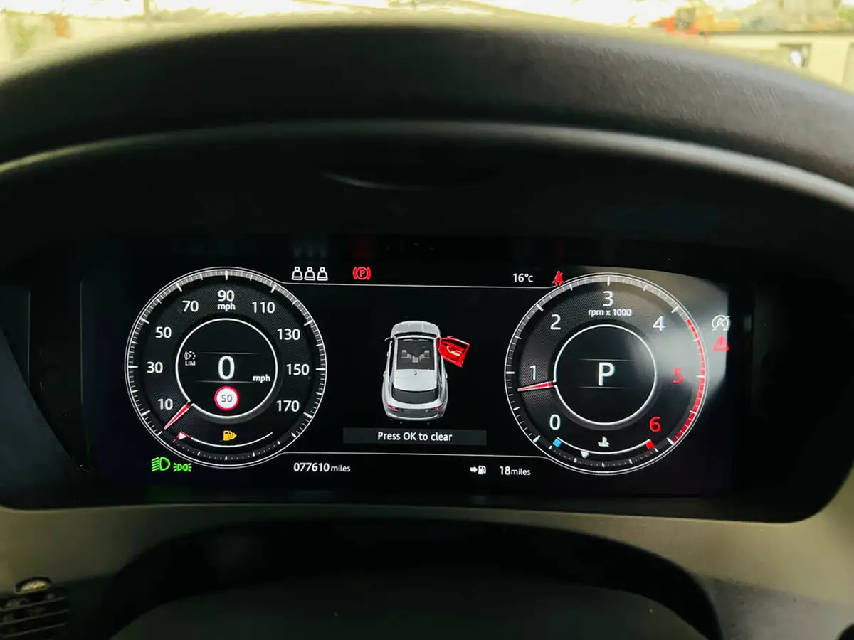 2019-jaguar-f-pace-20-i4d-r-sport-180ps-awd-auto-big-10