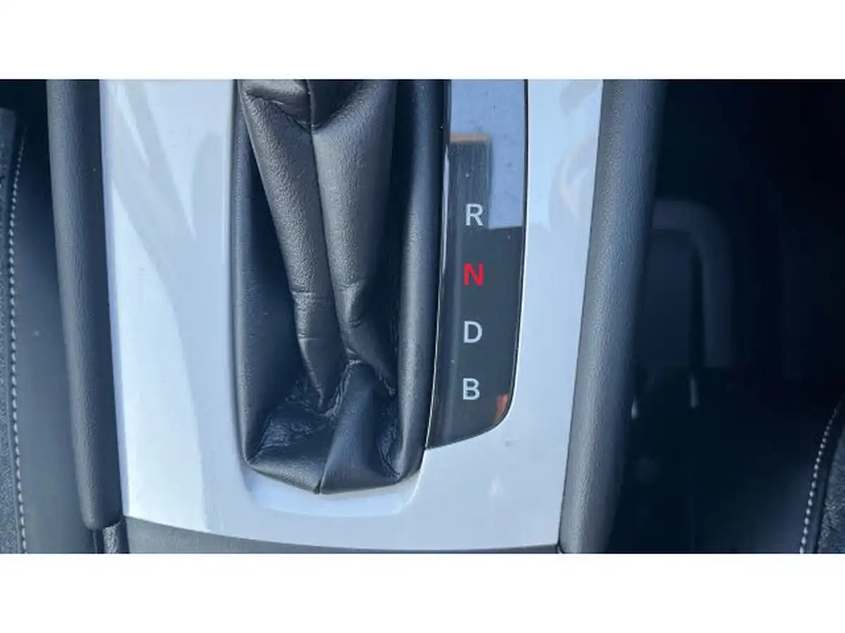 2022-honda-jazz-15-i-mmd-ex-107ps-big-36