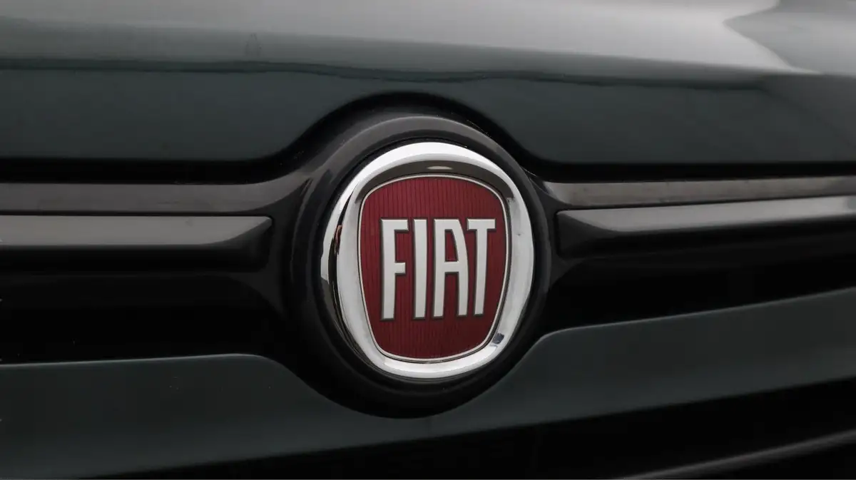 2019-fiat-500x-10-firefly-turbo-s-design-big-21