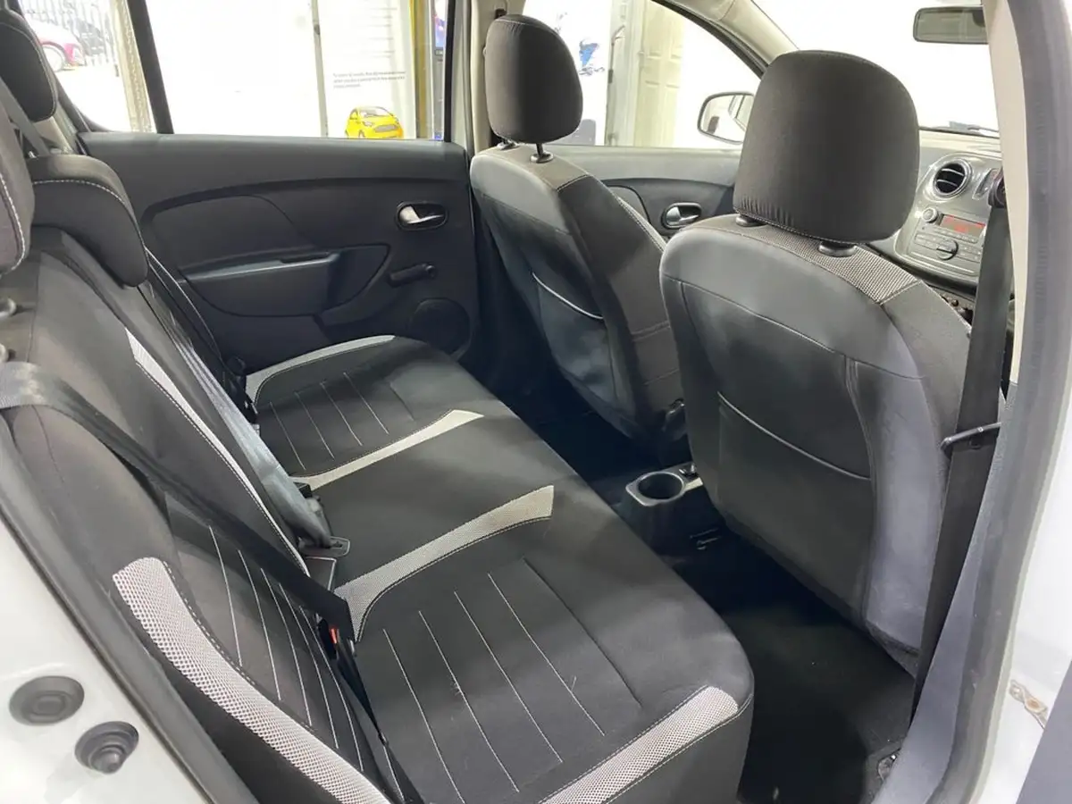 2018-dacia-sandero-stepway-09-tce-essential-big-15