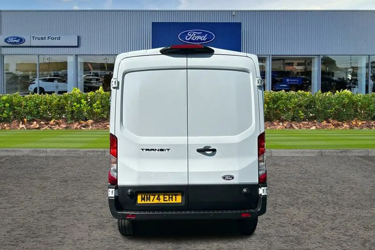 2024-ford-transit-20tdci-350-l2h2-leader-165pseu6d-panel-van-big-13
