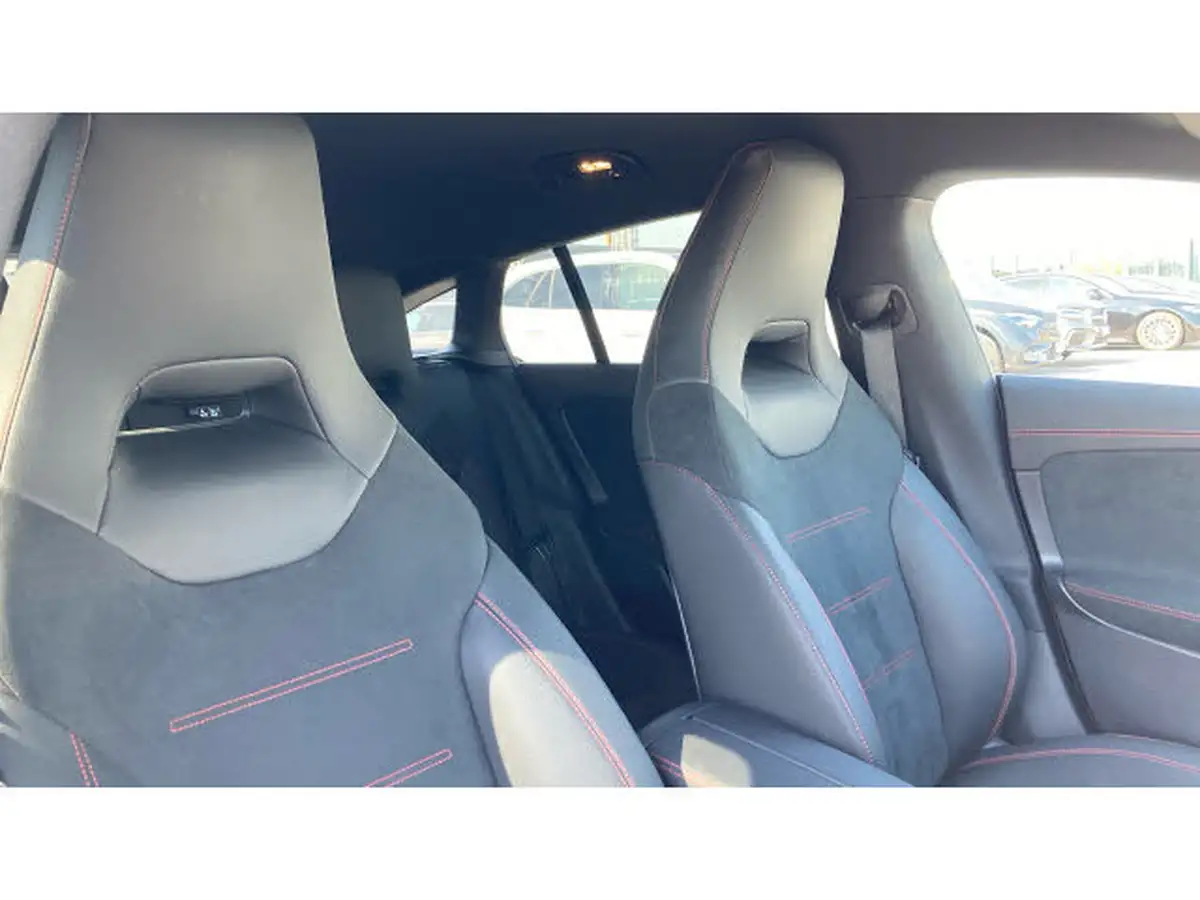2023-mercedes-benz-cla-13-cla-200-amg-line-premium-shooting-brake-5d-big-29